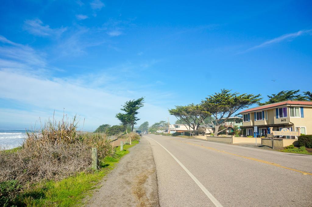 Blue Dolphin Inn Cambria Exterior photo